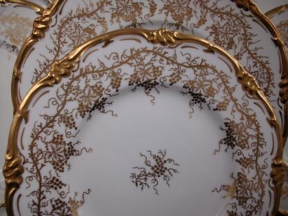 COALPORT KING'S PLATE (c.1960's)  SALAD PLATE- SCALLOPED !! EXCELLENT !!