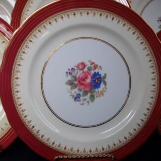 AYNSLEY DORCHESTER MAROON  7499  FLORAL CENTER, TAN FILIGREE  (c.1930+) DINNER PLATE - EXCELLENT!! RARE!! 