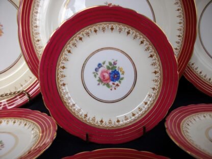 AYNSLEY DORCHESTER MAROON  7499  FLORAL CENTER, TAN FILIGREE  (c.1930+) BREAD & BUTTER PLATE - EXCELLENT!! RARE!!     