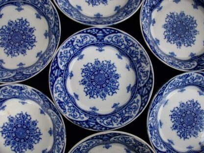 WEDGWOOD QUEEN CHARLOTTE- BLUE & WHITE (c.1884+) BERRY BOWL- RARE! GREAT!