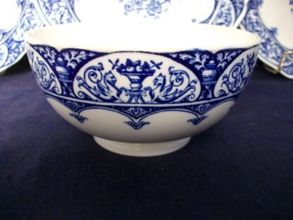 WEDGWOOD QUEEN CHARLOTTE- BLUE & WHITE (c.1884+) SLOP WASTE BOWL- RARE! EXCELLENT!