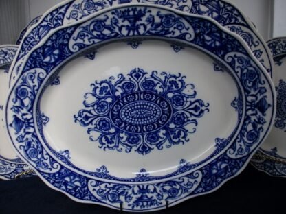 WEDGWOOD QUEEN CHARLOTTE- BLUE & WHITE (c.1884+) OVAL SERVING PLATTER 14 1/8"- RARE! EXCELLENT