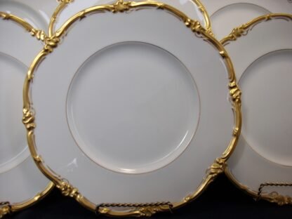 COALPORT EDEN WHITE & GOLD  (c.1950's)  DINNER PLATE  10 3/4" - EXCELLENT!! RARE!!   