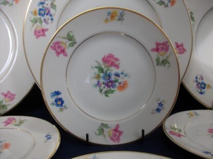 SYRACUSE ABERDEEN CHINA- ABE1 DRESDEN FLOWERS (c.1950's) BREAD & BUTTER PLATE 6 3/8" - SMOOTH- EXCELLENT !! RARE !!