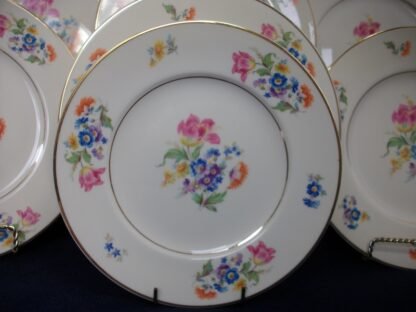 SYRACUSE ABERDEEN CHINA- ABE1 DRESDEN FLOWERS (c.1950's) SALAD PLATE 8" - SMOOTH- EXCELLENT !! RARE !!