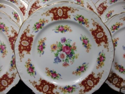 REGENCY, ENGLAND (GENUINE BONE CHINA) FLORAL SPRAYS, MAROON & TAN CARTOUCHE (c.1952) DINNER PLATE 10 5/8" - SCALLOPED- EXCELLENT !! RARE !!