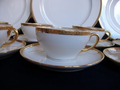 BAWO & DOTTER/ELITE WORKS- GOLD ENCRUSTED LAUREL LEAF (c.1896-1920) CUP & SAUCER(s)- MINT!! RARE!!