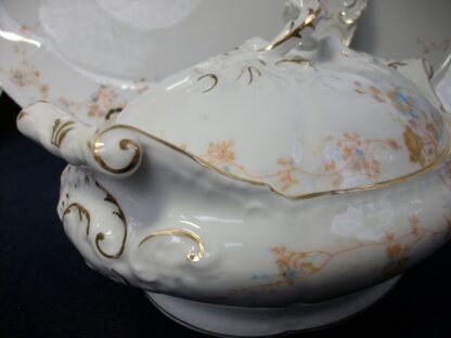 BAWO & DOTTER (ELITE WORKS)  LIMOGES-  AUTUMN VINE BLUE FLORAL (c.1896-1900)  COVERED SERVING BOWL  #2 -  ORNATE!! RARE!! EXCELLENT!!