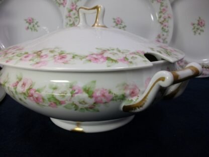 HAVILAND  (THEODORE)  LIMOGES  FRANCE-  ROSE GARLAND PINK & WHITE (c.1903)  ROUND SOUP TUREEN -  SMOOTH-  EXCELLENT !!  RARE !!