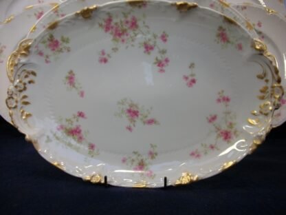 CHARLES FIELD HAVILAND/GERARD, DUFRAISSEIX & ABBOT (GDA) LIMOGES FRANCE-  WILD GERANIUM PINK (c.1900+)  OVAL SERVING PLATTER  11 3/4 " -  GOLD DAUBS-  EXCELLENT !!  RARE !!