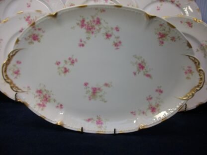 CHARLES FIELD HAVILAND/GERARD, DUFRAISSEIX & ABBOT (GDA) LIMOGES FRANCE-  WILD GERANIUM PINK (c.1900+)  OVAL SERVING PLATTER  14 1/4 " -  GOLD DAUBS-  EXCELLENT !!  RARE !!