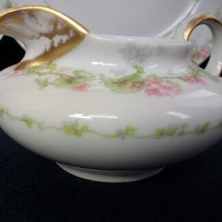 WM GUERIN & CO (LIMOGES FRANCE) WILD ROSES GARLAND- PINK & GREEN (c.1900-32)   CREAMER  8 OZ - SMOOTH-  EXCELLENT !!  RARE !!