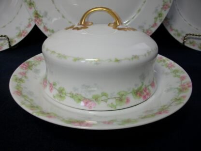 WM GUERIN & CO (LIMOGES FRANCE) WILD ROSES GARLAND- PINK & GREEN (c.1900-32)   COVERED BUTTER DISH WITH STRAINER - SMOOTH-  EXCELLENT !!  RARE !!