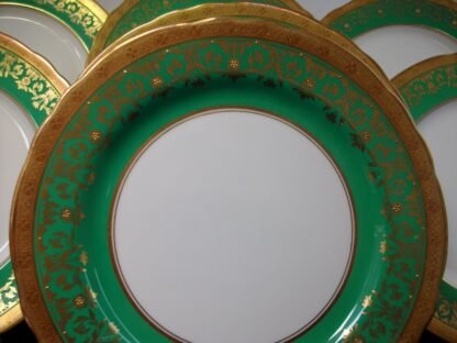 AYNSLEY KENILWORTH GREEN #7023 SCALLOPED  (c.1930's)  SALAD PLATE PLATE  8 1/8" - ENCRUSTED GILT! RARE!