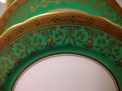 AYNSLEY KENILWORTH GREEN #7023 SCALLOPED  (c.1925+)  SALAD PLATE PLATE  8 1/2" - ENCRUSTED GILT! RARE!