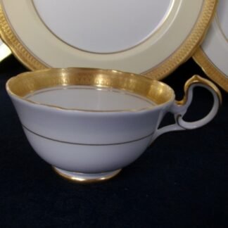 AYNSLEY CHINA SANDRINGHAM  B3830 -  GOLD & CREAM SCALLOPED  (c.1930+)  TEA CUP-  ENCRUSTED GILT! RARE!