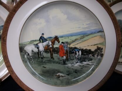 COPELAND SPODE LIONEL EDWARDS FOX HUNT (c.1922) - "GONE TO GROUND"  7 3/4 " DISPLAY PLATE