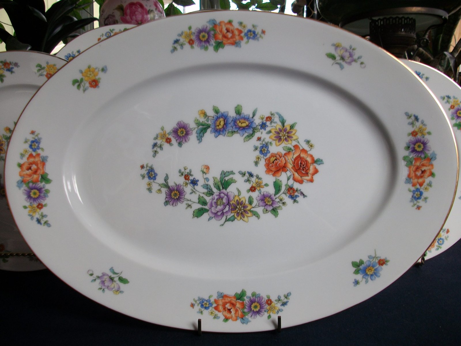 KPM (KRISTER) GERMANY #27382- FLORAL & GILT ( c.1925+) SERVING PLATTER- 15 INCHES! EXCELLENT!